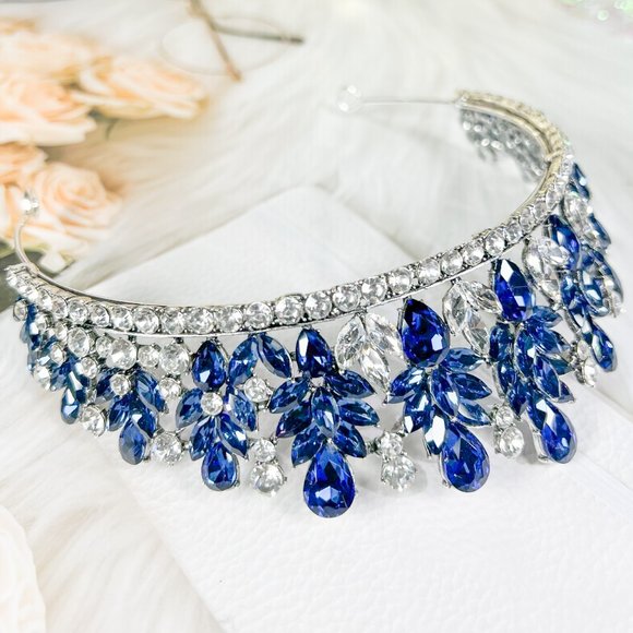 Blue Gemstone Hair Acessories, Silver Wedding Crown Headpiece, Anniversary Gift - Picture 3 of 6